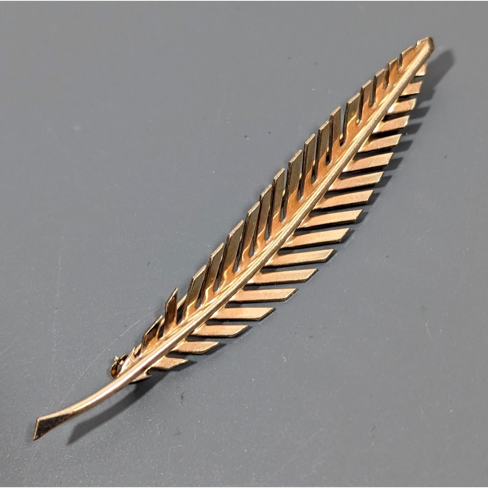 Vintage Winard 12kโ Godl Filled Feather Leaf Brooch Classic Chic